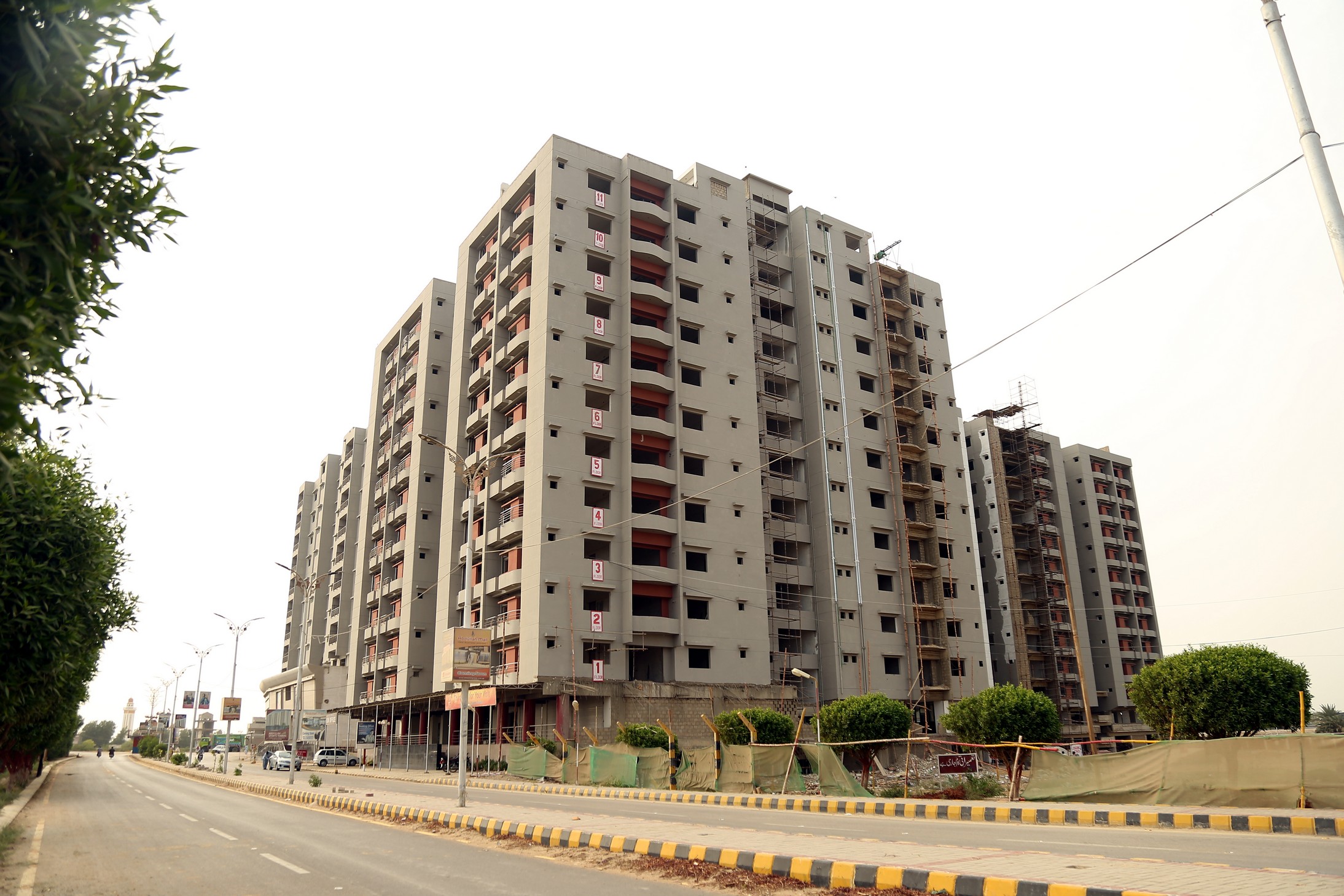 newrealestate sales images